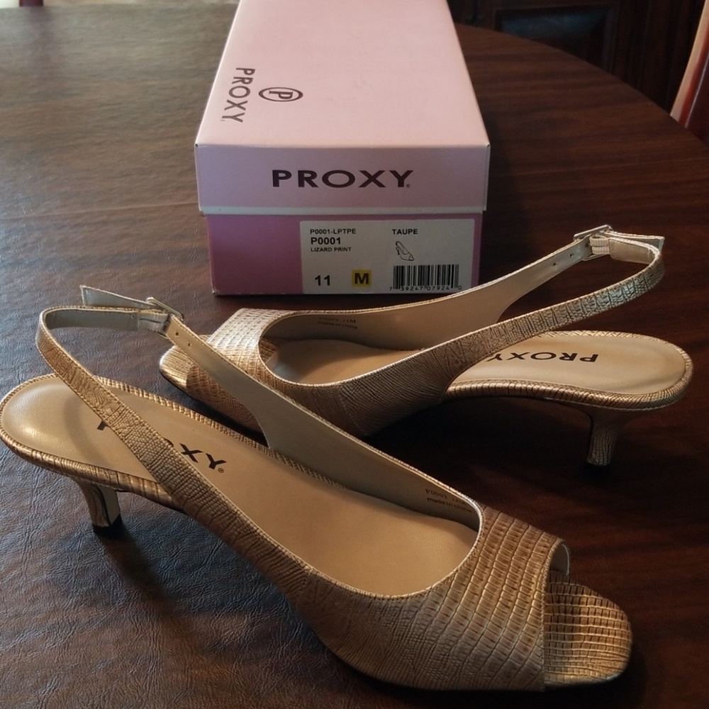 Ladies Heel Shoes